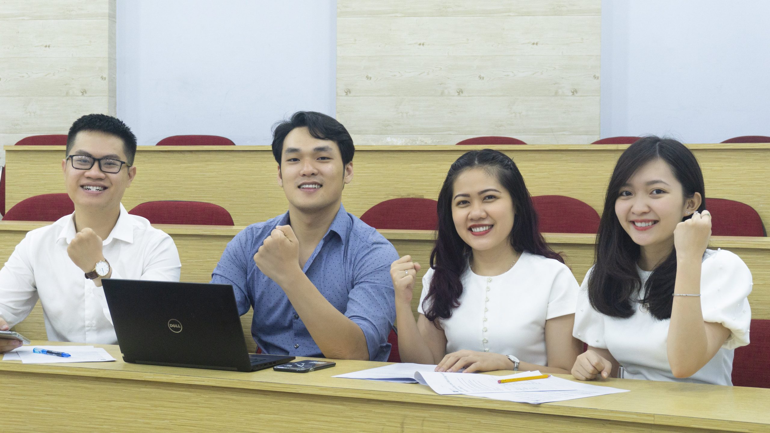 Trả góp để học đã bắt đầu được nhiều sinh viên, học viên Việt Nam tham gia. 